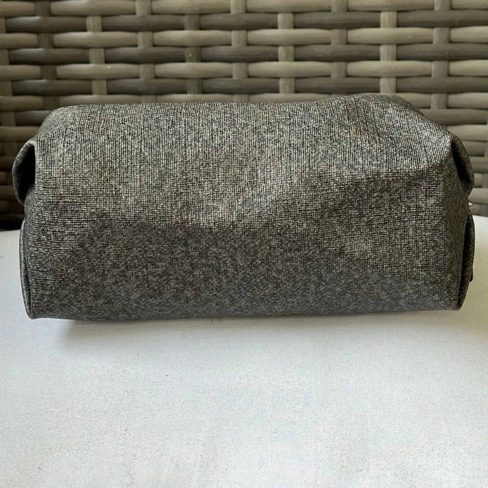 TUMI for Delta Small Toiletries Cosmetic Travel Kit Bag Black Trim  Grey Black